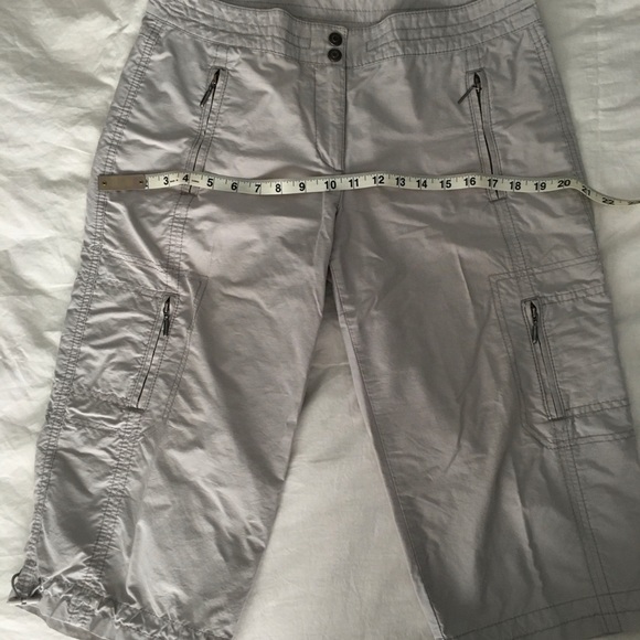 Capris - Picture 2 of 3